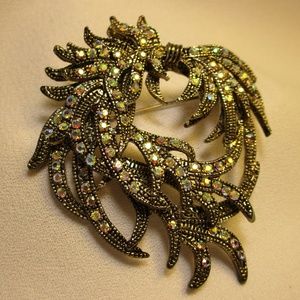 💎HP💎 VTG Lia Sophia Silver Rainbow Crystal Pin